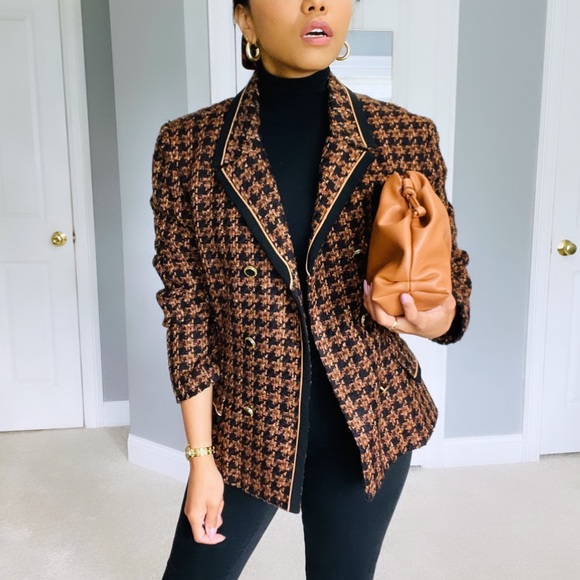 Vintage | Brown and Gold Tweed Double Breasted Houndstooth Blazer - Picture 9 of 13